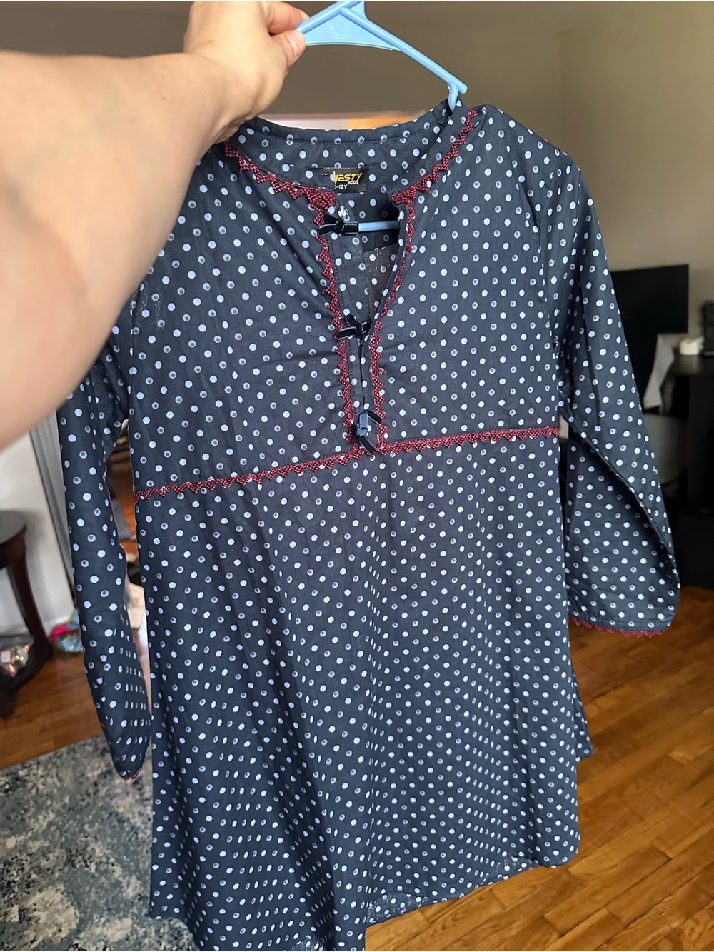 Pakistani suit for girls
